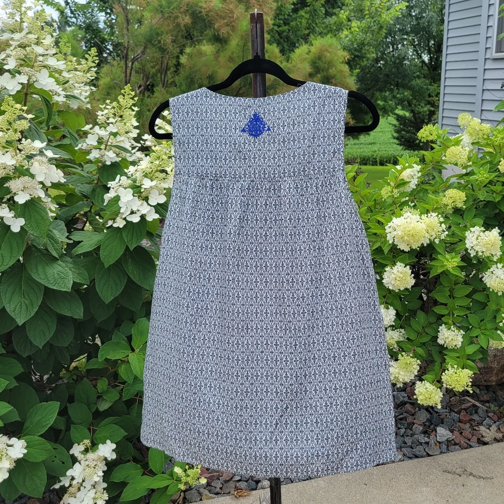 THML Black with Blue Embrodery Sleeveless Top Size L - Picture 11 of 13